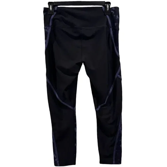 Underarmour Compression cropped heat gear Leggings Size L - Picture 2 of 8